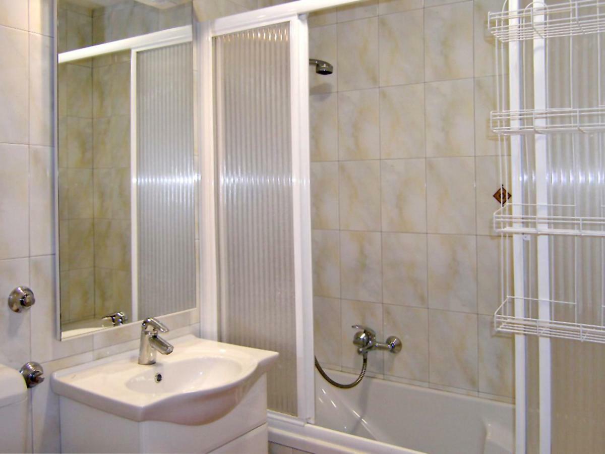 Apartment Anica-1 By Interhome Diklo Ngoại thất bức ảnh