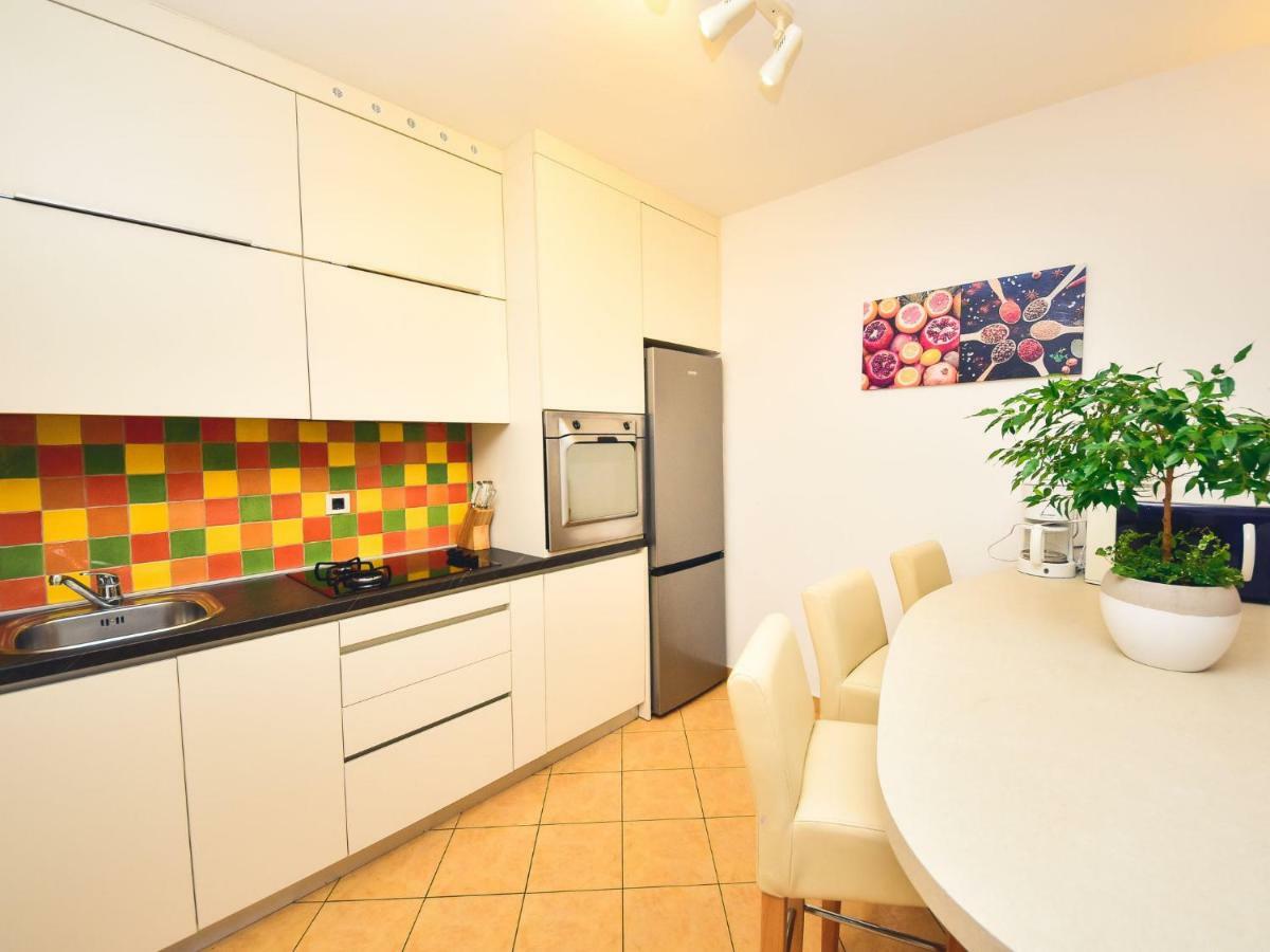 Apartment Anica-1 By Interhome Diklo Ngoại thất bức ảnh